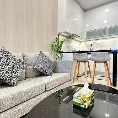 Societe Suites 108 Hartamas Mont Kiara Kuala Lumpur 2-6Pax